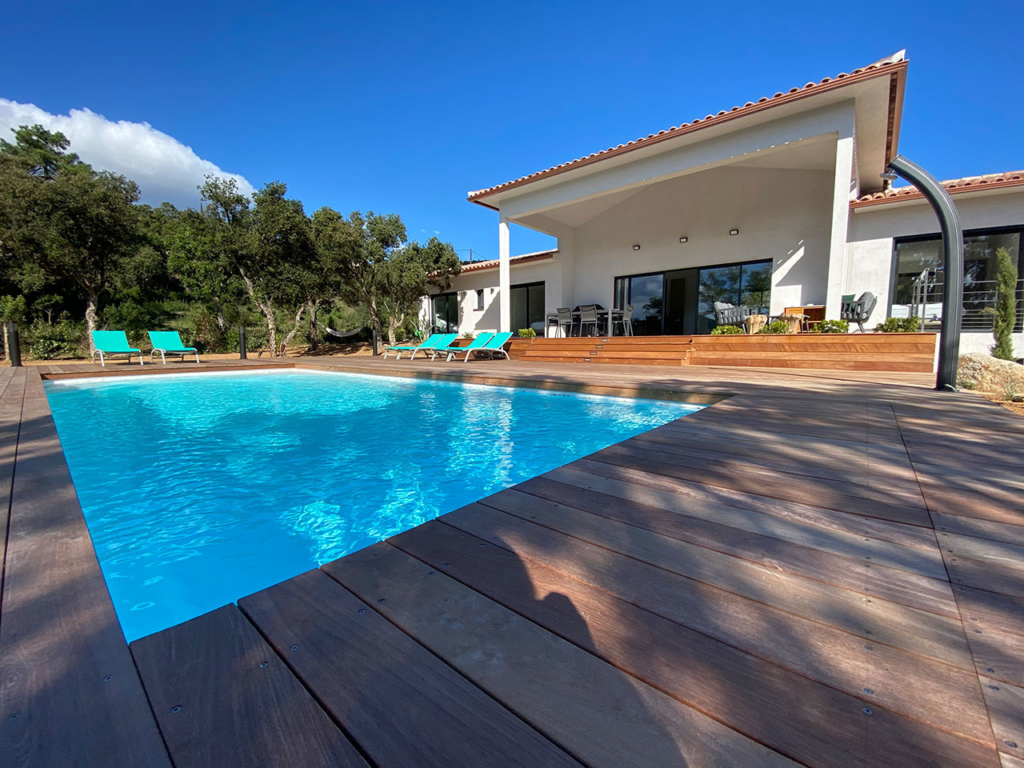Location Villa Saint Cyprien porto-Vecchio avec piscine